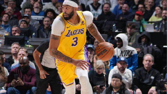 足球直播-詹姆斯缺阵戴维斯独木难支 湖人季中赛后继续陨落