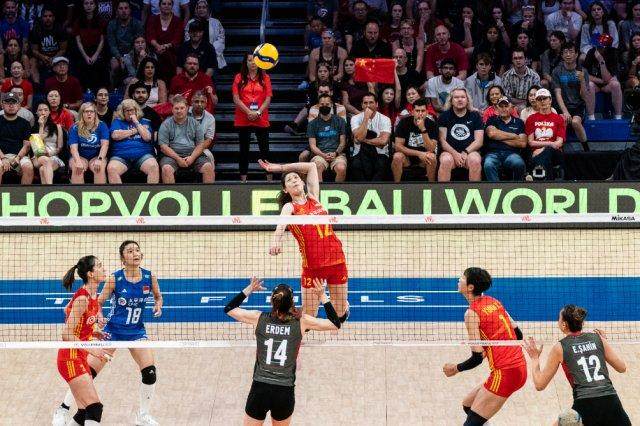 1689617156270086374.png 女排.png